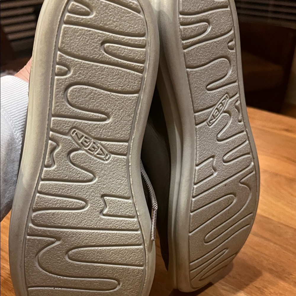 Keen Brown and Gray Sneakers - Picture 5 of 7